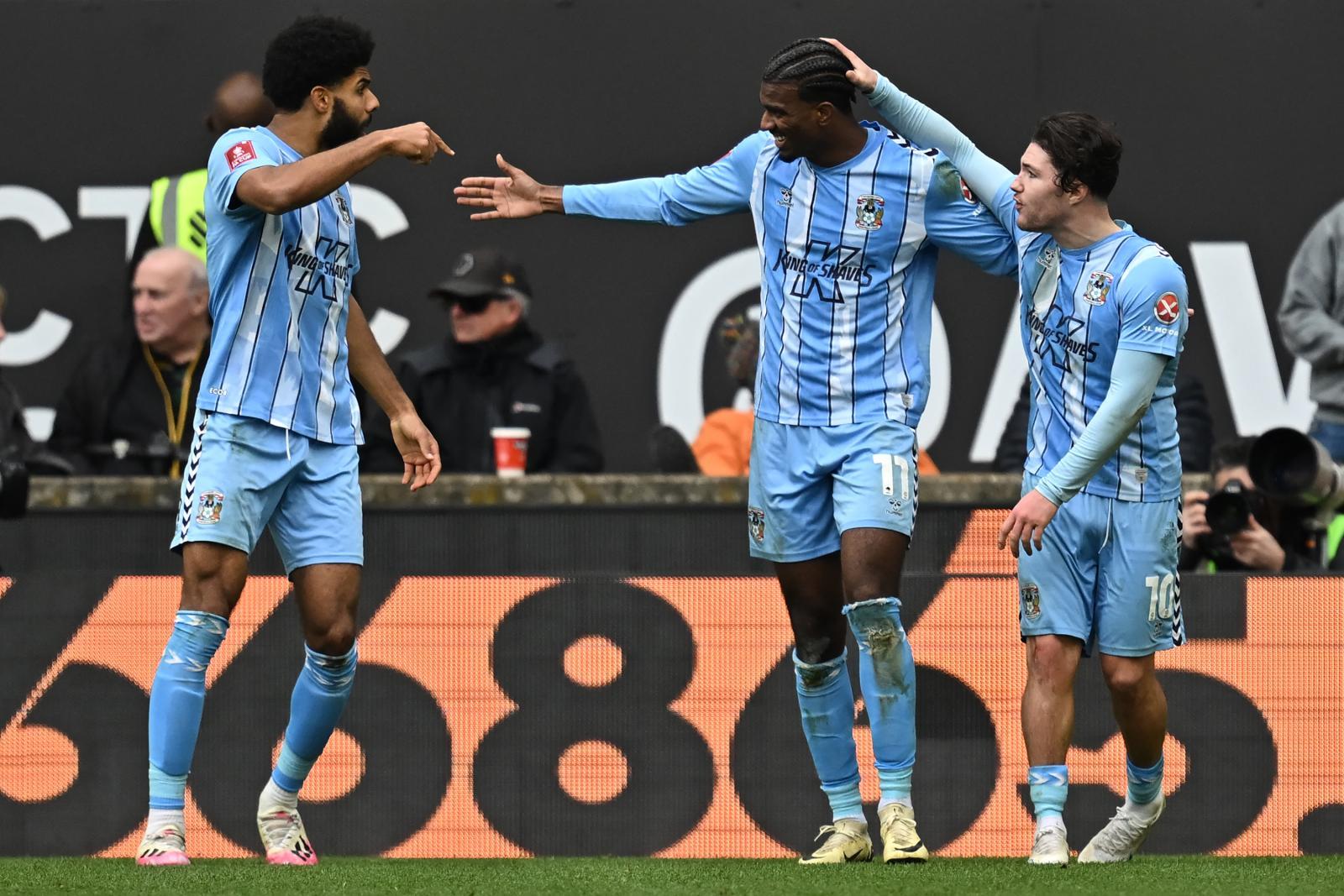 วิเคราะห์ผลการแข่งขันระหว่าง โคเวนทรี่ ซิตี้ และ ลีดส์ ยูไนเต็ด 