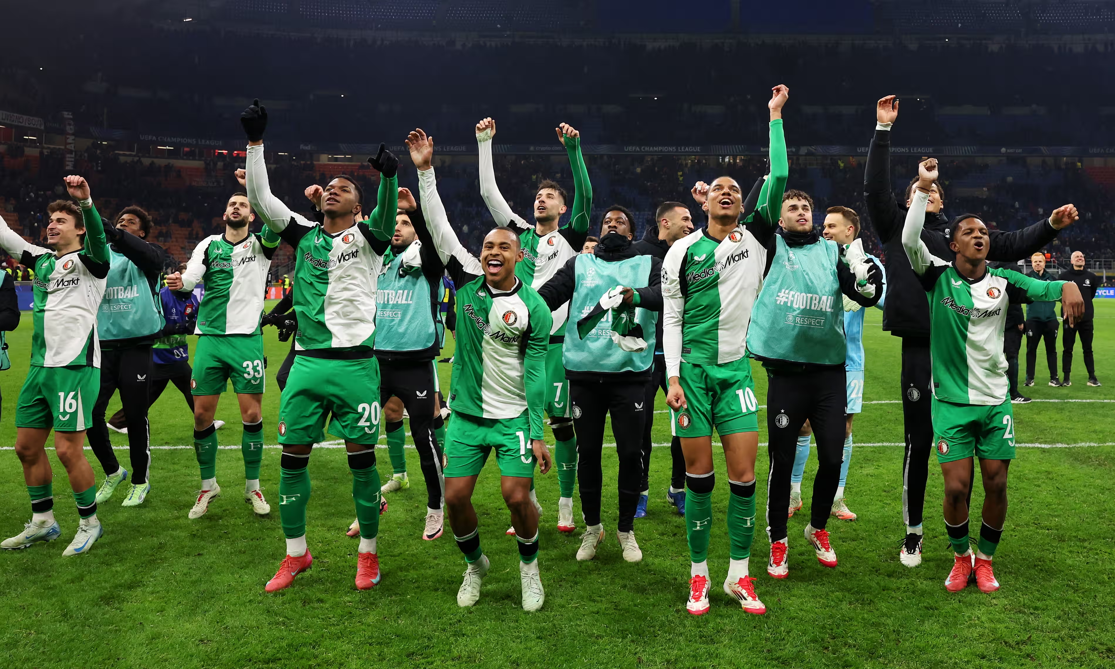 มิลานและอตาลันต้าตกรอบเพลย์ออฟโดยเฟเยนูร์ดและคลับบรูจจ์