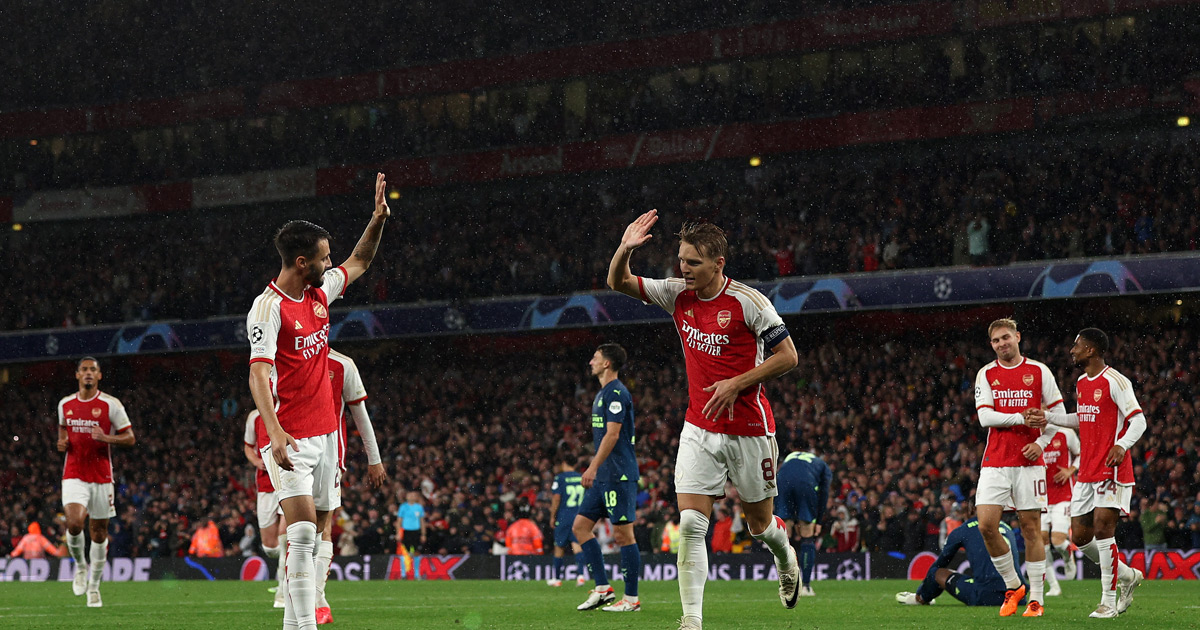 วิเคราะห์การแข่งขันระหว่าง พีเอสวี ไอนด์โฮเฟ่น และ อาร์เซน่อล 