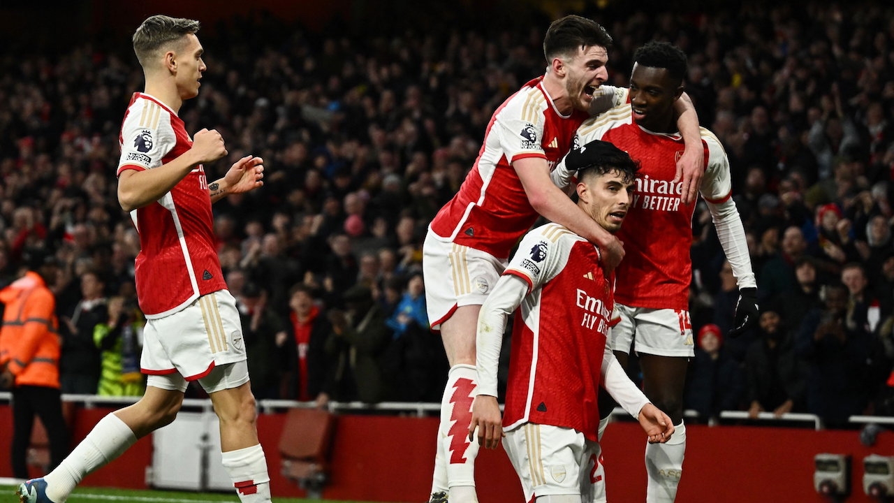 ไม่ดีพอ มิเกล อาร์เตต้า คร่ำครวญถึงการขาดสติ ขณะที่ความหวังลุ้นแชมป์ของอาร์เซนอลแทบจะสิ้นสุดลงในเกมเสมอกับแมนเชสเตอร์ ยูไนเต็ด