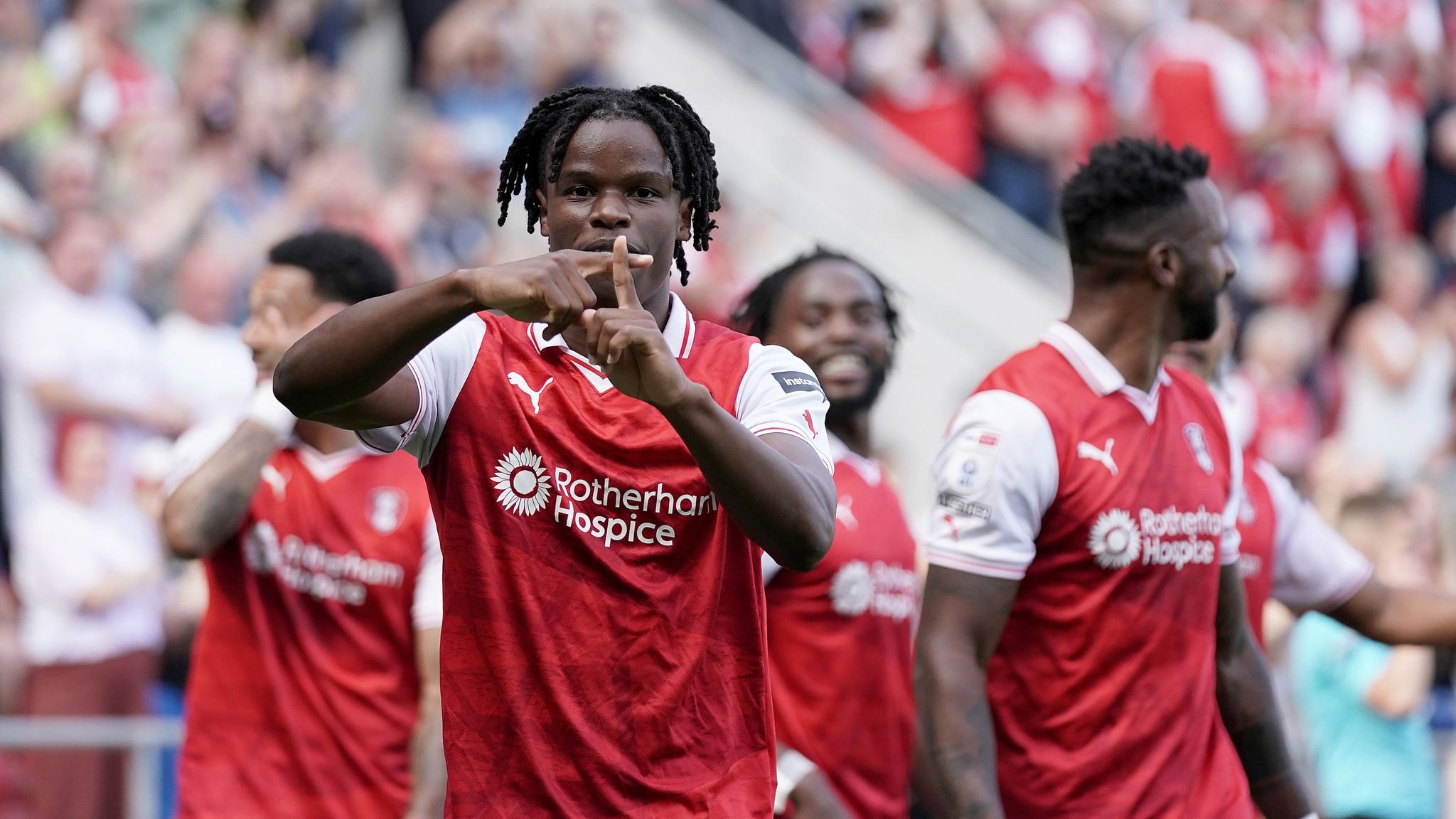 วิเคราะห์ผลบอลระหว่างทีมร็อตเธอร์แฮม พบกับ วีคอมบ์ วันเดอเรอร์