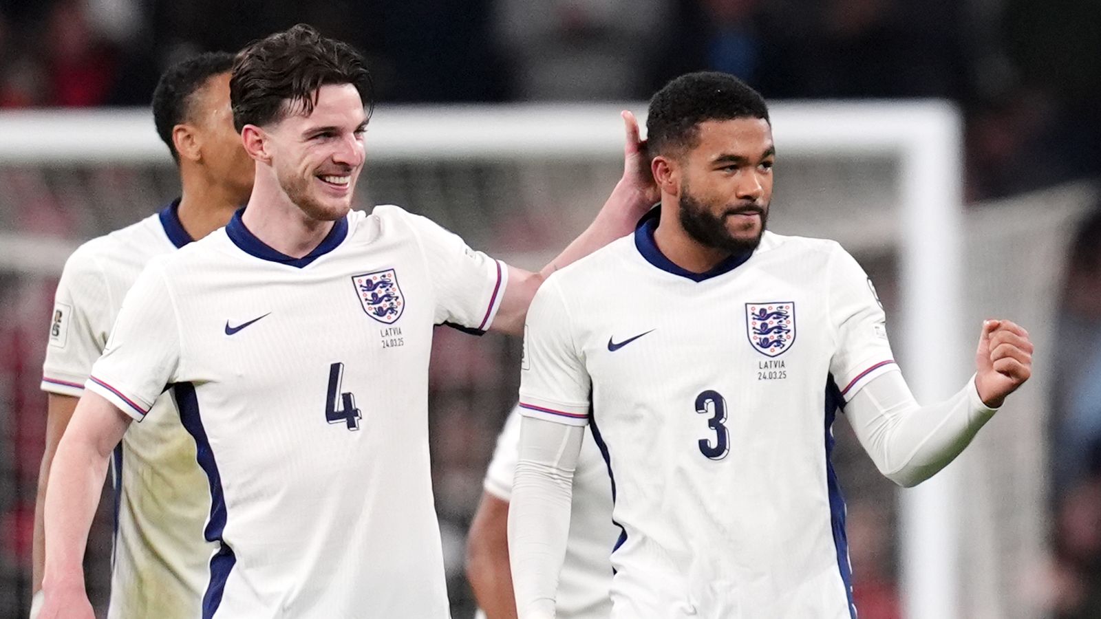 อังกฤษ 3-0 ลัตเวีย: รีซ เจมส์ ซัดฟรีคิกสุดสวยช่วยให้ทีมคว้าชัยชนะได้สำเร็จ ส่งผลให้โทมัส ทูเคิล ออกสตาร์ตได้อย่างสมบูรณ์แบบต่อไป