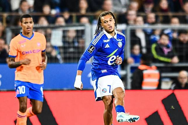 การวิเคราะห์การแข่งขันระหว่าง สตราส์บูร์ก และ โอลิมปิก ลียง 