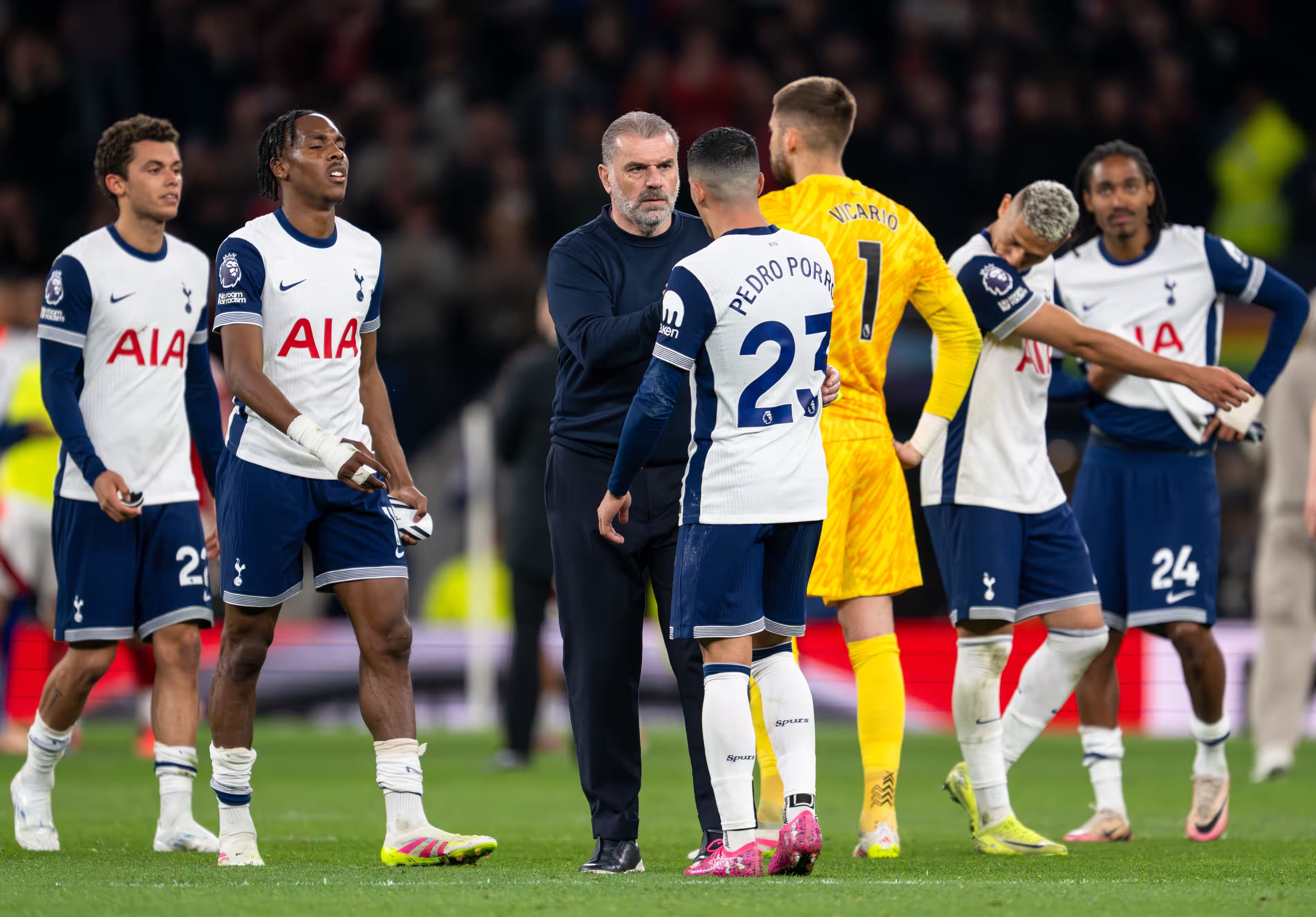 Postecoglou ตำหนิเรื่องเล่าที่ว่าท็อตแนมมักจะ "เตรียมพร้อมสำหรับการล่มสลาย" เสมอ