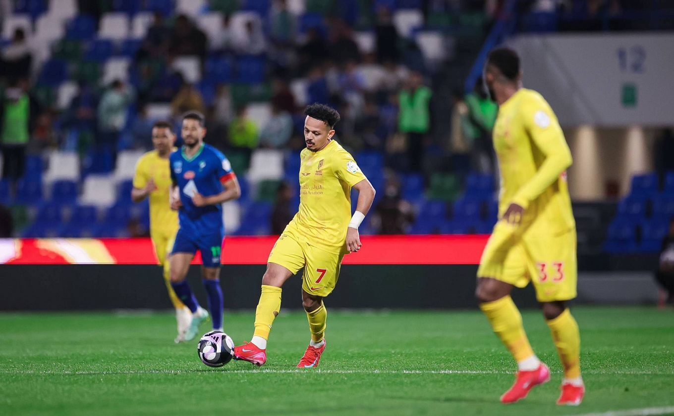 เจาะลึกการวิเคราะห์บอลระหว่าง อัล กาดซิยาห์ vs อัล โอรูบาห์