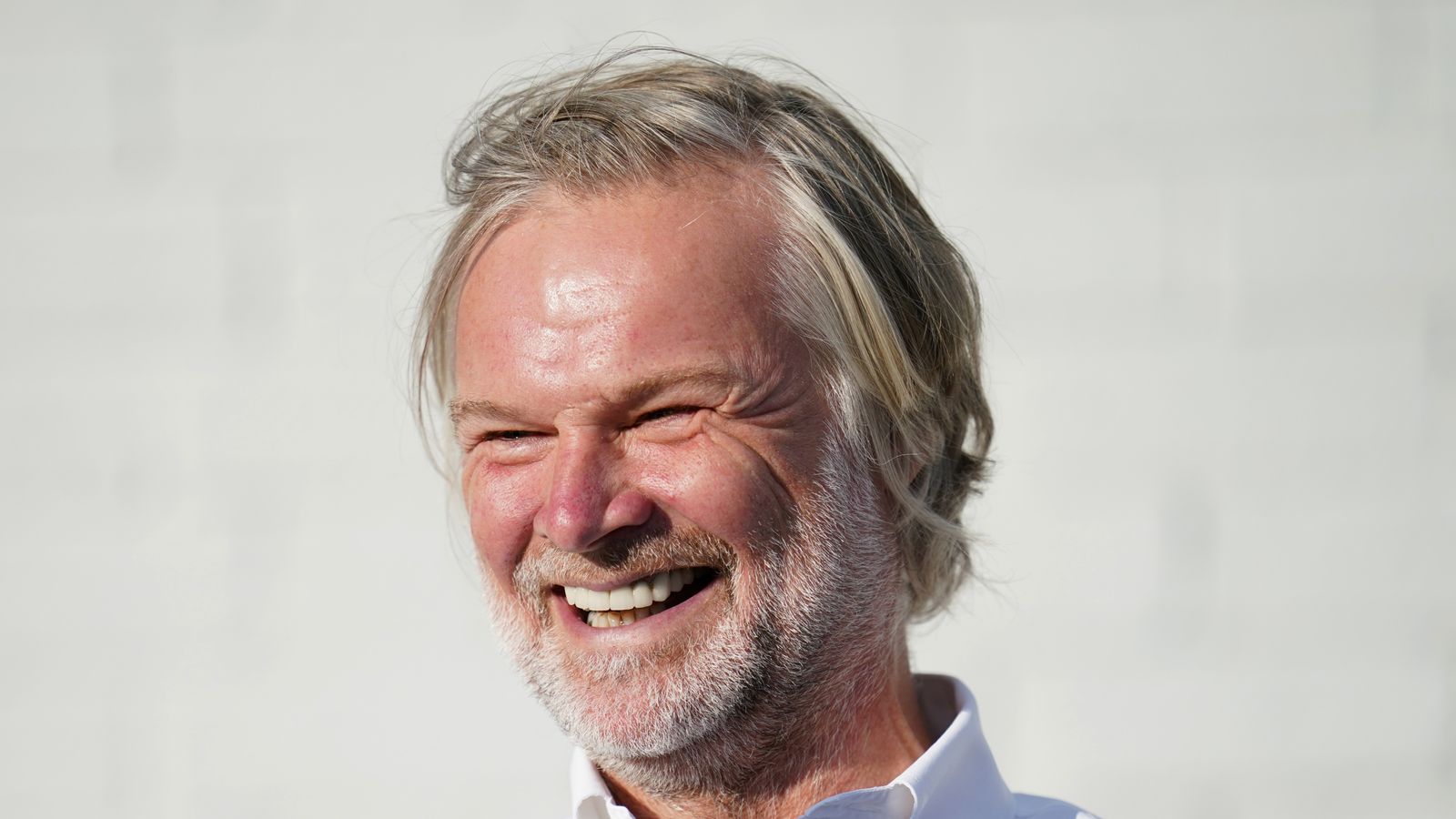 สตีเวน เพรสลีย์ได้รับแต่งตั้งให้เป็นหัวหน้าโค้ชของทีมดันดีแทนที่โทนี่ โดเชอร์ตี้ที่สโมสรสกอตติชพรีเมียร์ชิพ