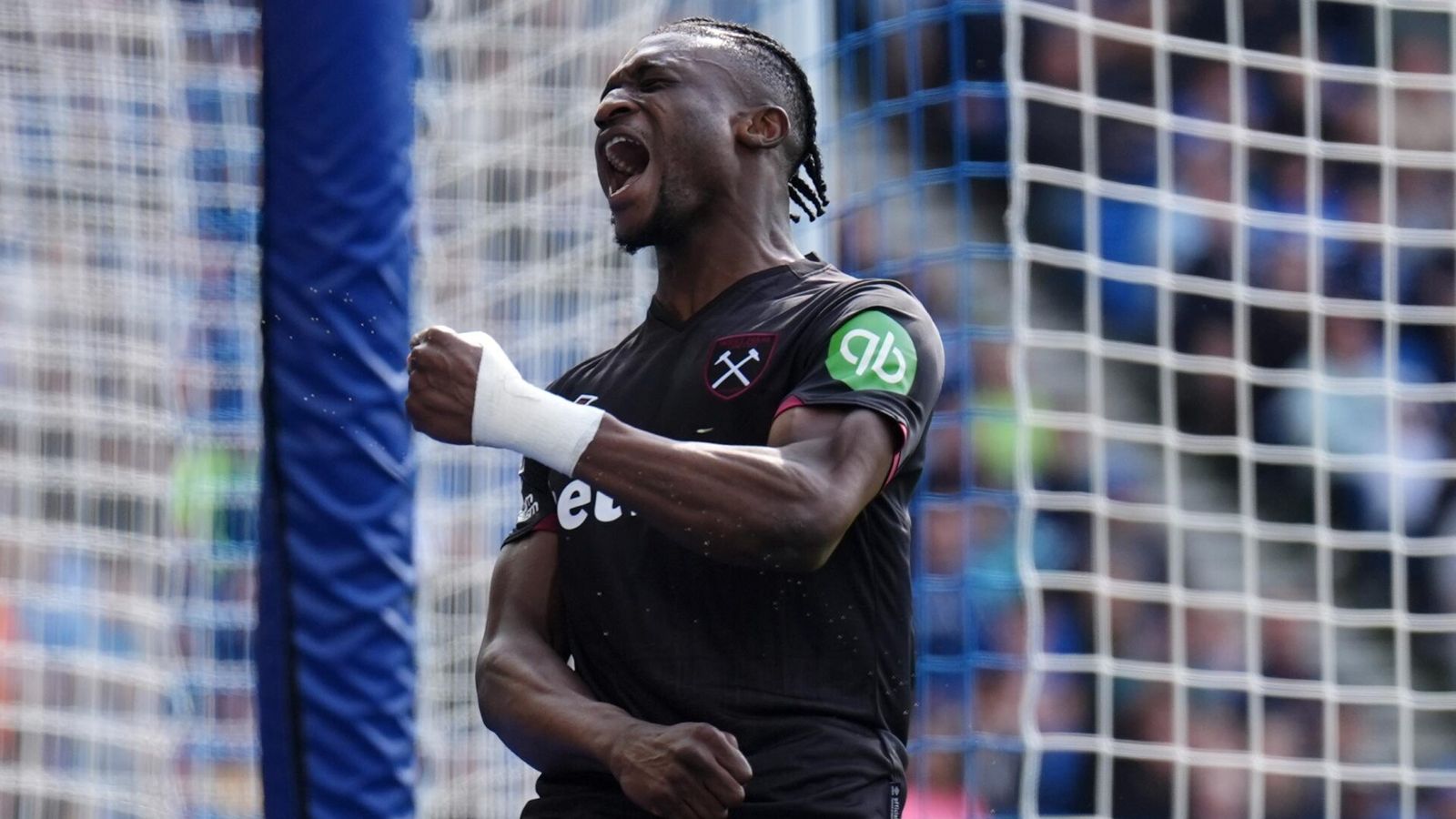 โมฮัมเหม็ด คูดูส: สเปอร์สสนใจเซ็นสัญญากับกองหน้าเวสต์แฮม ขณะที่เชลซียังคงให้ความสนใจเช่นกัน