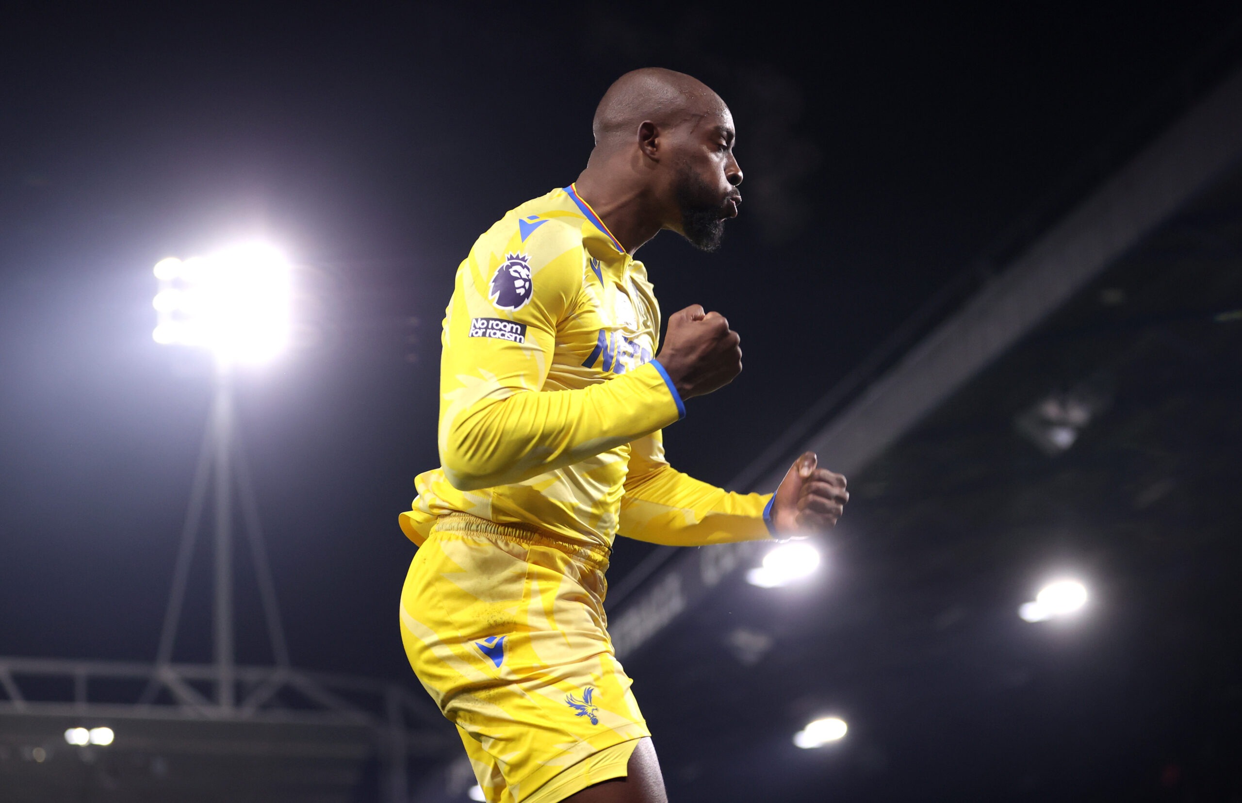 อัล ฮิลาล อาจแข่งขันกับแมนเชสเตอร์ ยูไนเต็ด เพื่อคว้าตัวเบนจามิน เซสโก และฌอง-ฟิลิปป์ มาเตตา