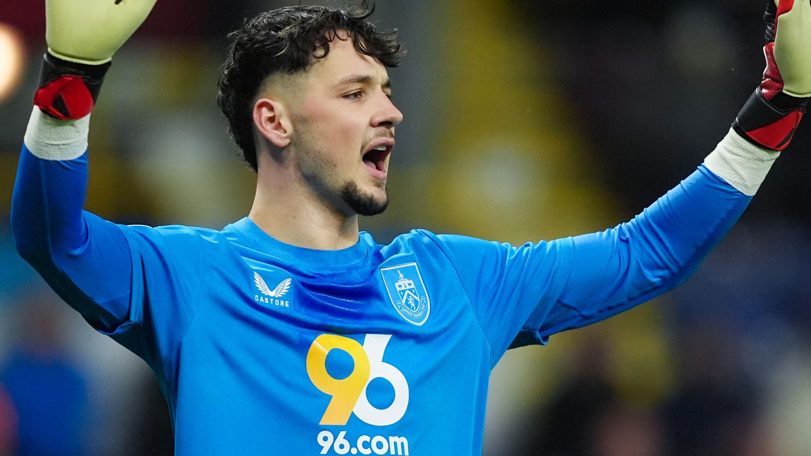 ข่าวการย้ายทีมของเจมส์ แทรฟฟอร์ด: แมนเชสเตอร์ ซิตี้ เข้าหาเบิร์นลีย์ เพื่อขอเซ็นสัญญาผู้รักษาประตูคนใหม่