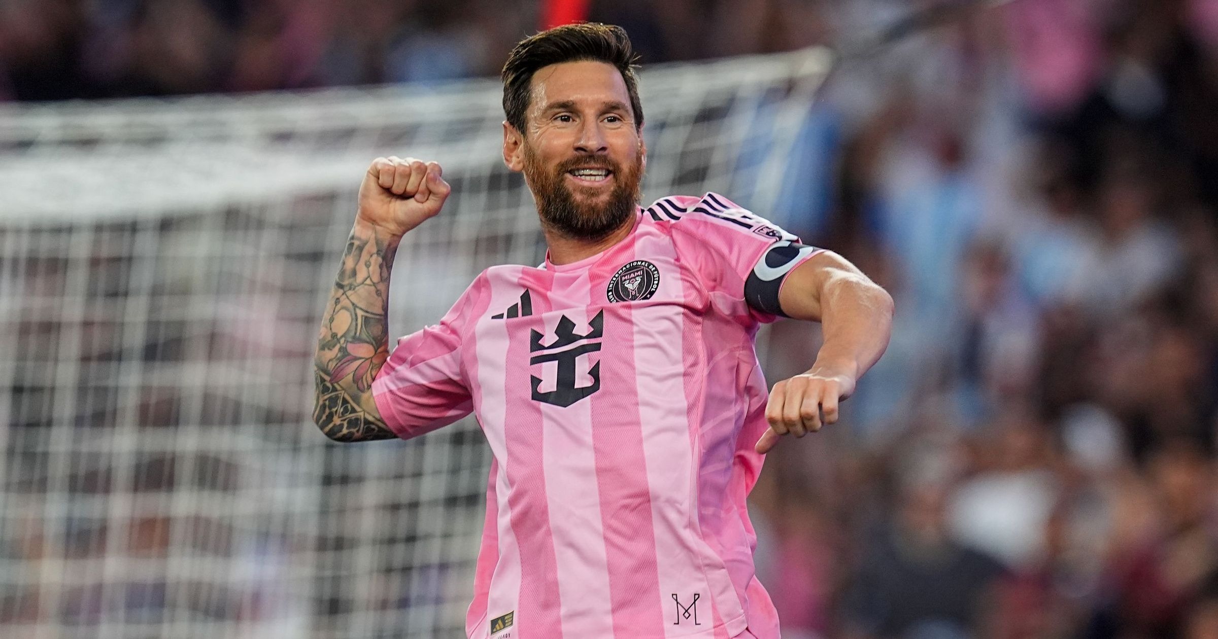 ลิโอเนล เมสซี่ได้รับข้อเสนอสัญญาหลายปีกับอินเตอร์ไมอามี มาร์ควินญอสตัดสินใจเลือกปารีส แซงต์ แชร์กแมง