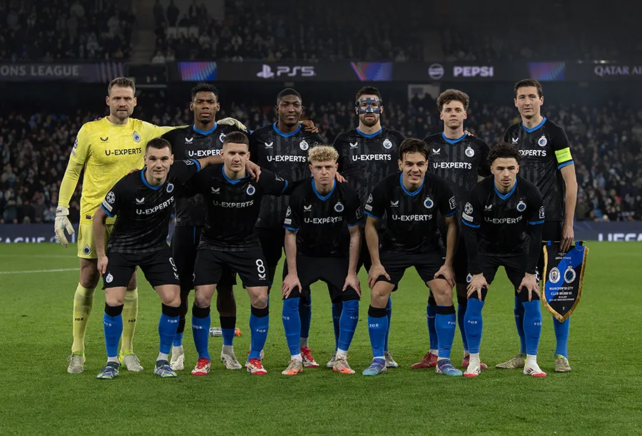 เรนเจอร์สถูกวิพากษ์วิจารณ์อย่างหนักหลังคลับบรูจจ์พังทลายแบบ รับไม่ได้ แต่มาร์ตินยังคงสงบนิ่งต่ออนาคต แม้ฤดูกาลจะเริ่มต้นได้อย่าง หายนะ