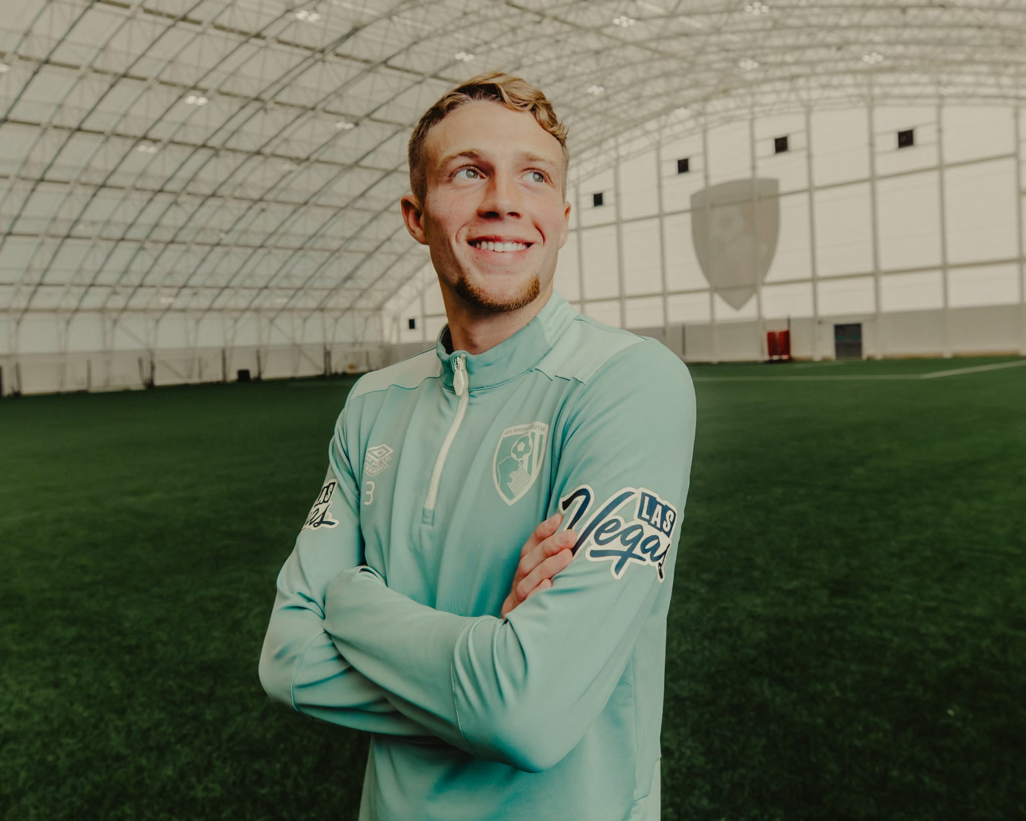 เอเดรียน ทรูฟเฟิร์ต แห่งบอร์นมัธ: 'สิ่งสำคัญคือการทำอะไรบางอย่างนอกเหนือจากฟุตบอล นั่นคือการเปลี่ยนวิธีคิด'