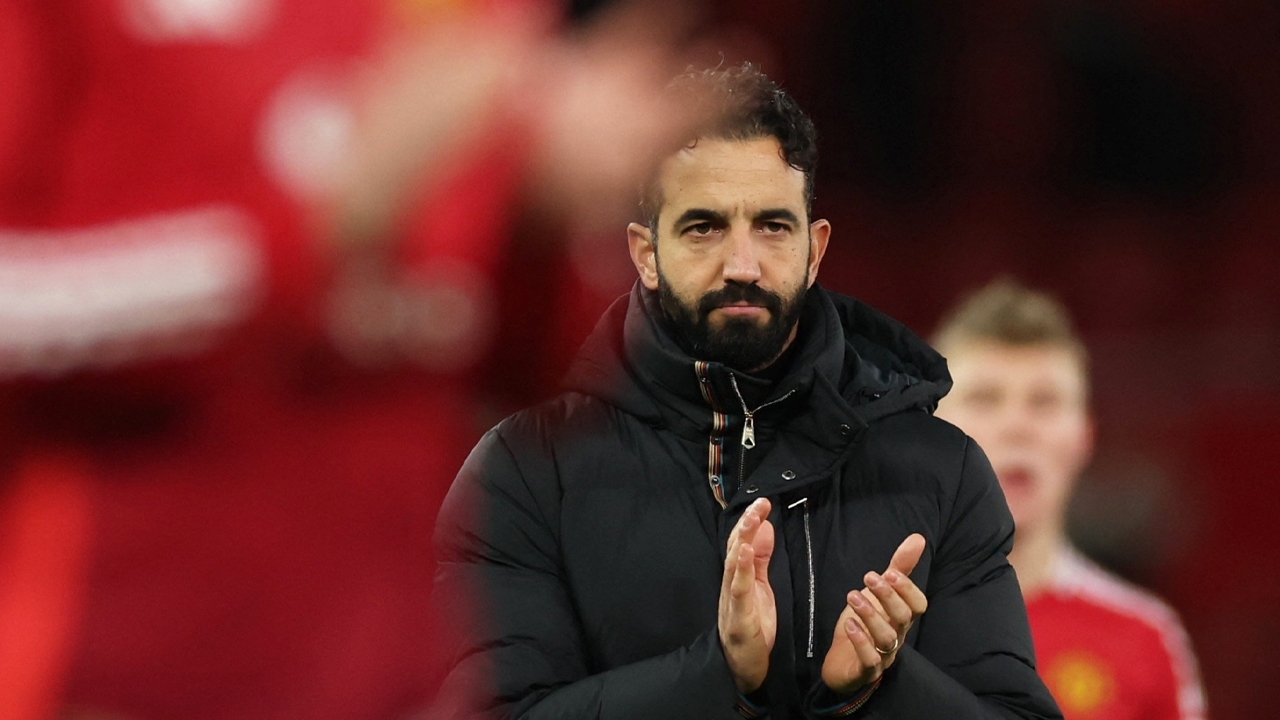 แมนเชสเตอร์ ยูไนเต็ด เล็งเสริมกองกลาง