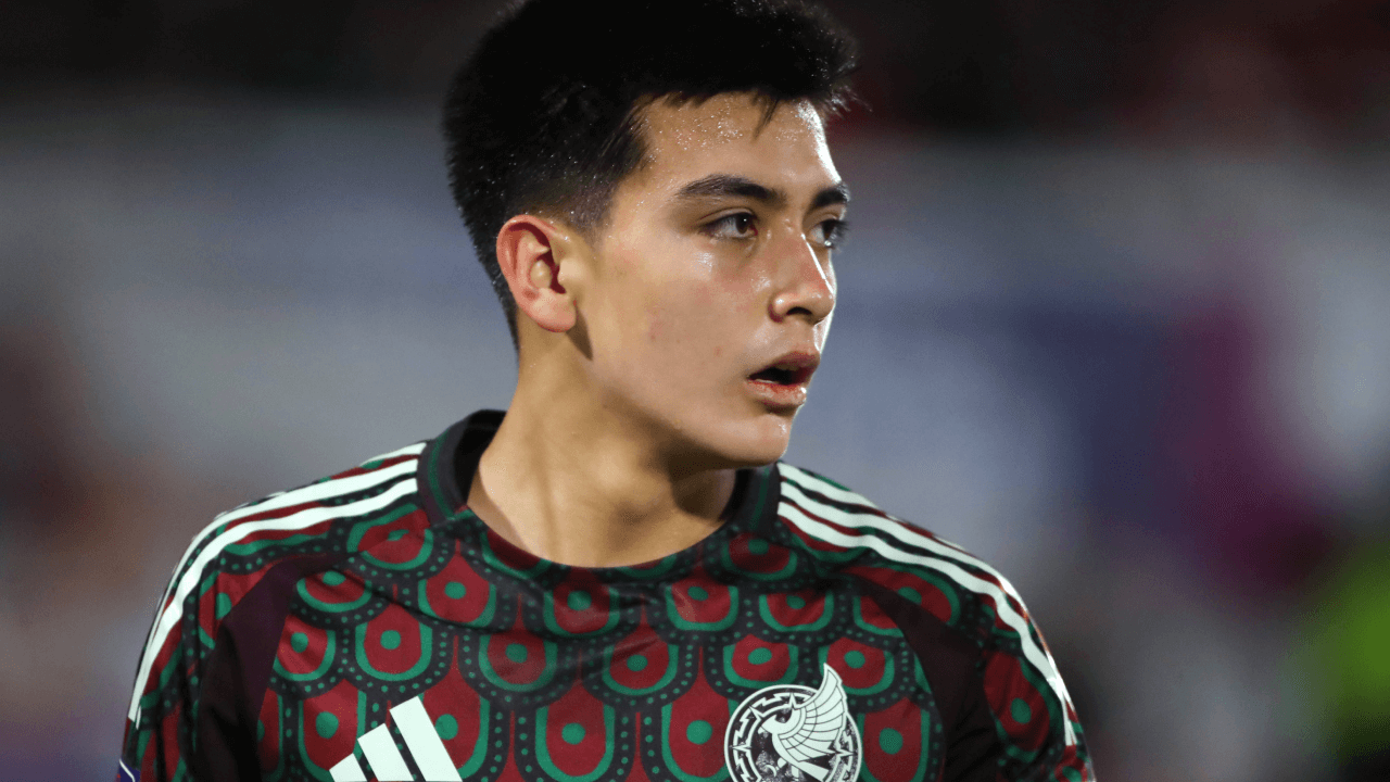 แมนฯ ยูไนเต็ดเปิดศึกยักษ์ใหญ่ยุโรปแย่งคว้า จิลแบร์โต โมรา