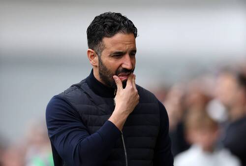 โดยการย้ายทีมของแมนเชสเตอร์ยูไนเต็ดยักษ์ใหญ่เซเรียอาติดต่อขอซื้อตัวรูเบน อาโมริม กองหลังที่ไม่ได้รับความโปรดปราน