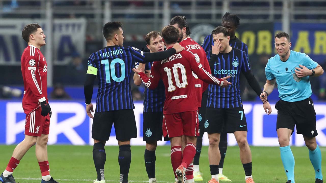 อินเตอร์ มิลาน 0-1 ลิเวอร์พูล โดมินิก โซโบซไล ทำสถิติแชมเปียนส์ลีกของลิเวอร์พูล ขณะที่ อาร์เน่ สล็อต ใกล้เข้ารอบมากขึ้น