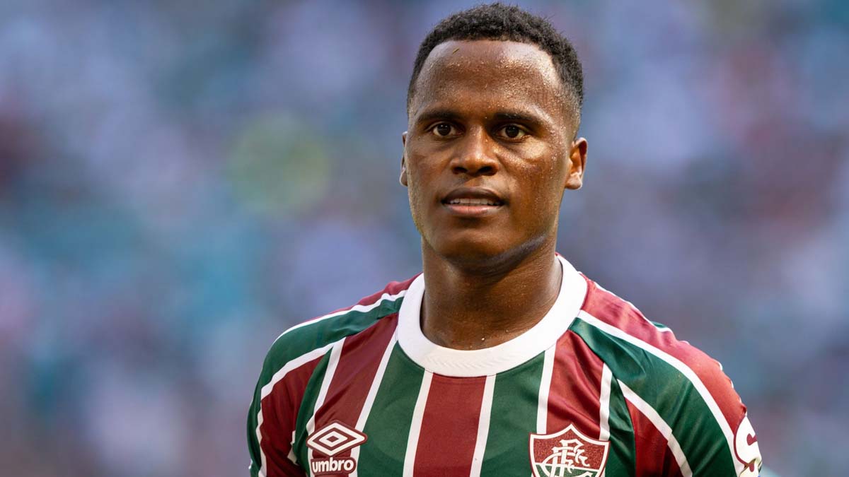 จอน อาริอาส ถูกมองว่าเป็น การเซ็นสัญญาในฝันก่อนตลาดซื้อขายนักเตะฤดูหนาวจะเปิดขึ้น