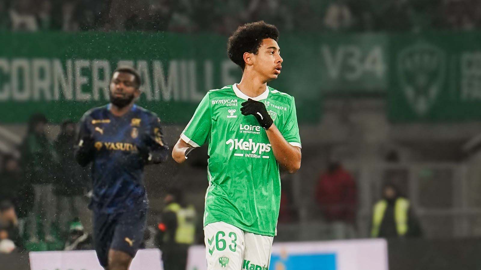 ทีมสิงห์บลูส์ยื่นข้อเสนอ 7 ล้านปอนด์เพื่อคว้าตัวดาวรุ่งอย่าง จิเลียน เอ็นเกสซาน