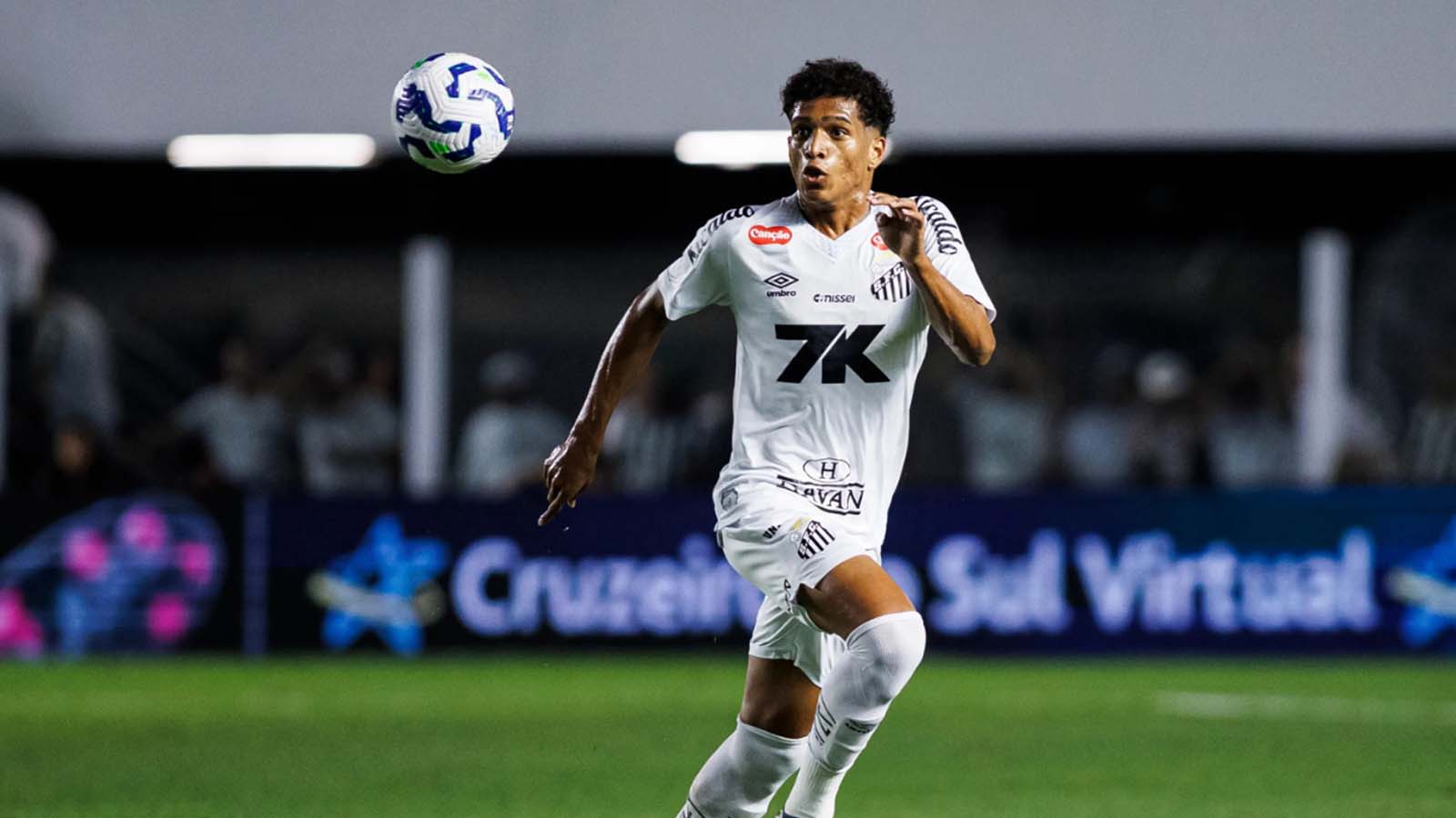 สเปอร์สเร่งเจรจาคว้าตัวซูซ่า