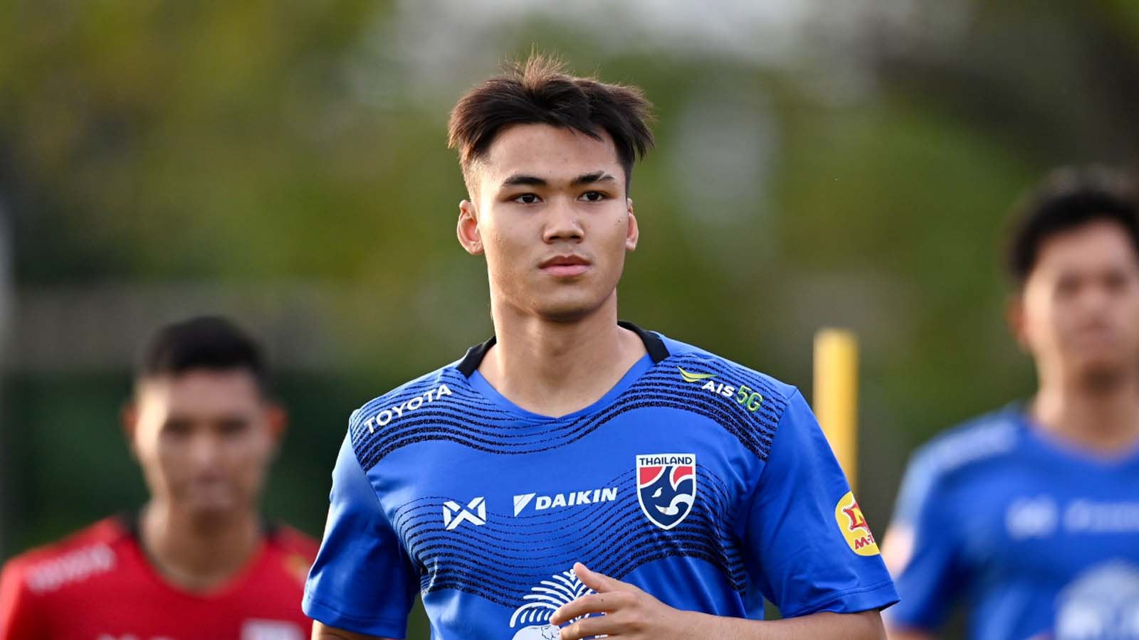 จูบิโล่ลับแข้งขย่มโรงเรียนมัธยมฟูจิเอดะ 6-2 ฟร้องซ์-ปรเมศย์ ลงด้วย