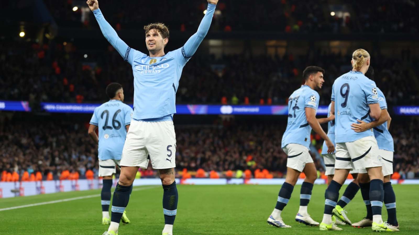 บาเยิร์น มิวนิค เปิดรับแนวคิด การเซ็นสัญญากับกองหลังมากประสบการณ์ของแมนฯ ซิตี้