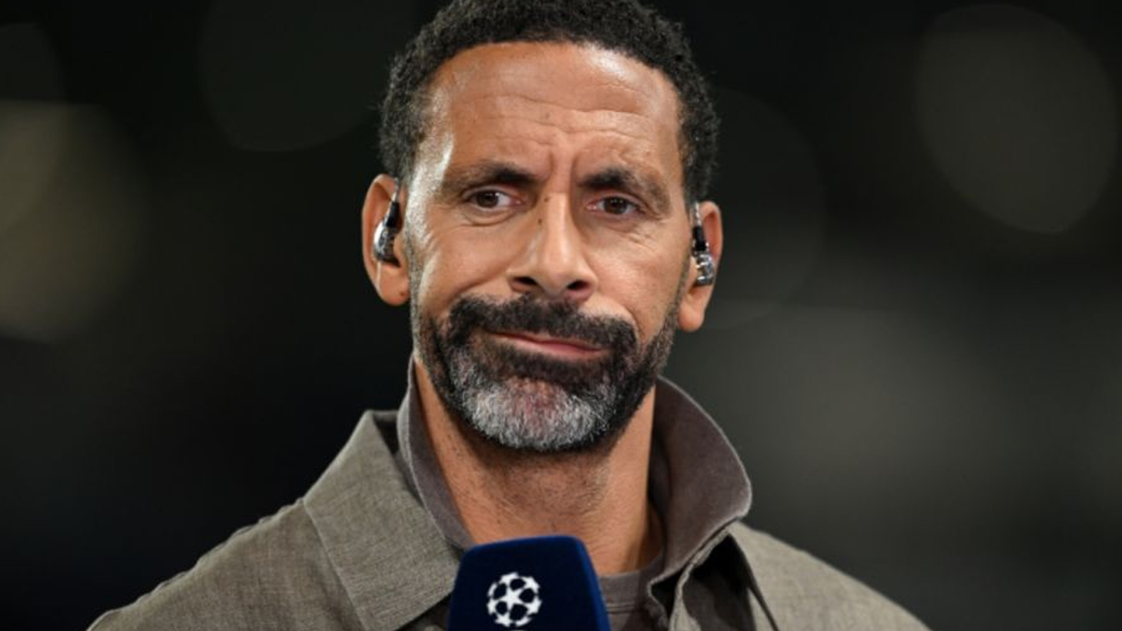 บ้าไปแล้ว ริโอ สวนเสียงวิจารณ์ คาร์ริค ไม่คู่ควรคุม แมนยู ถาวร