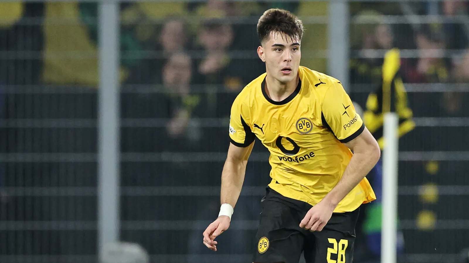 เชลซี ความคืบหน้าของ อารอน อันเซลมิโน และ มามาดู ซาร์ ปรากฏรายชื่อ ตัวเต็ง ที่กำลังมาแรง สำหรับการคว้าตัวนักเตะรายนี้