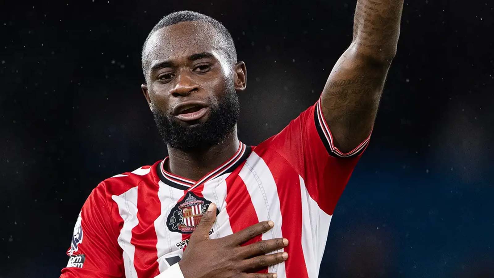 หงส์แดงถอนตัวจากความสนใจในตัวลุตชาเรล เกียร์ทรูดา แต่พวกเขาจะเซ็นสัญญากับตัวเลือกอื่นก่อนถึงเส้นตายหรือไม่