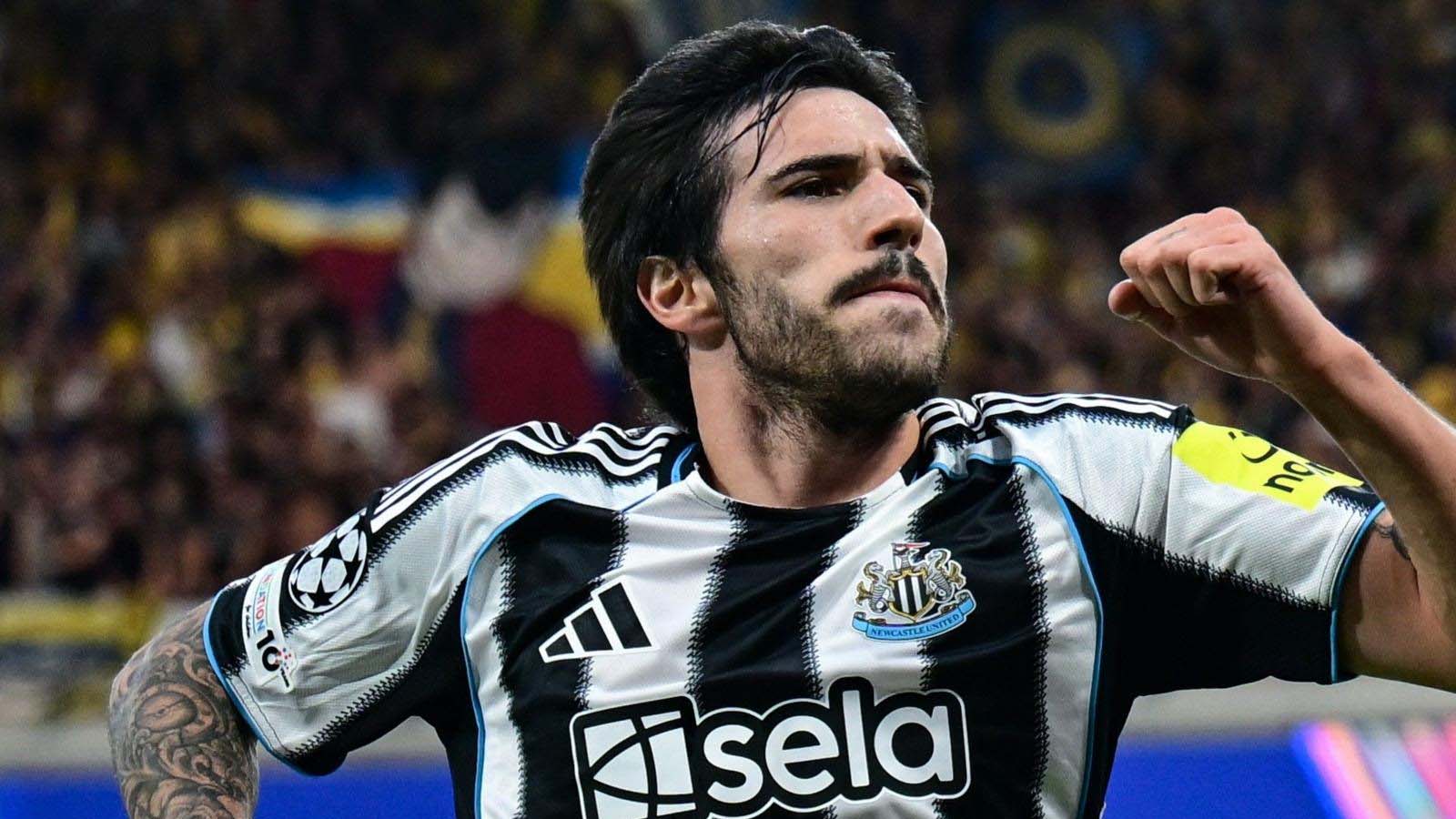 แมนยู ปีศาจแดงมีแรงหนุนให้คว้าตัวมิดฟิลด์วัย 25 ปี ในเร็ววัน