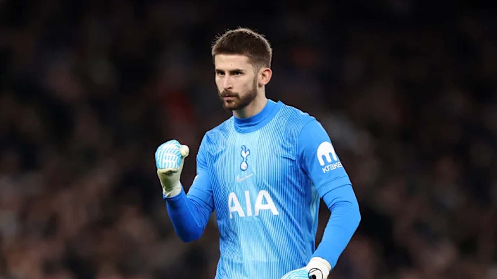 สเปอร์ส กำลังพิจารณาคว้าตัวผู้รักษาประตูชาวฝรั่งเศสฝีมือดีในช่วงซัมเมอร์นี้