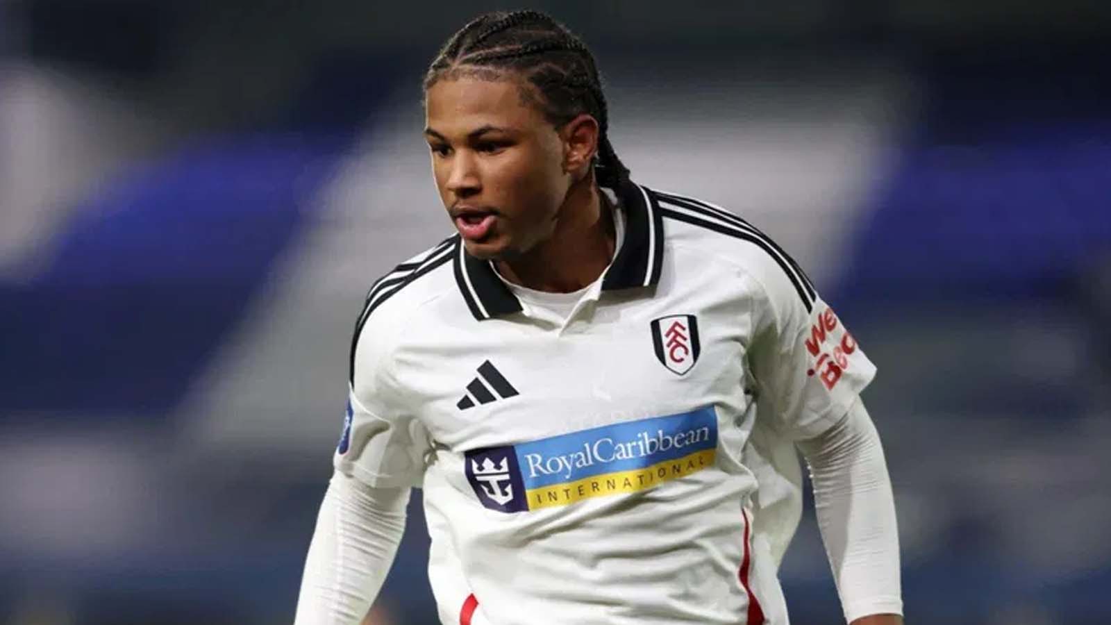 แมนฯ ยูไนเต็ด ปีศาจแดง ร่วมแย่งตัวดาวรุ่งฟูแล่ม ที่สองทีมคู่แข่งในพรีเมียร์ลีกต้องการตัว